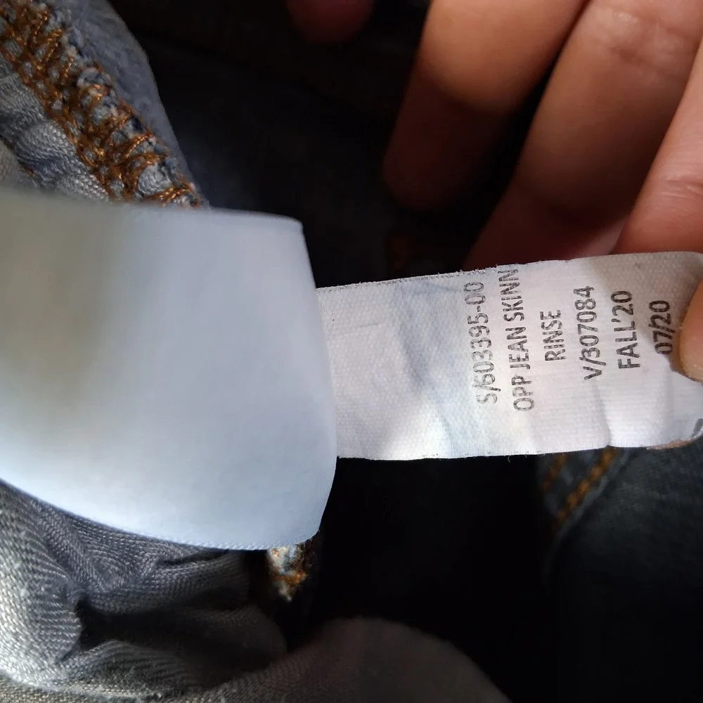 Banana Republic Skinny Jeans in Medium Blue Wash